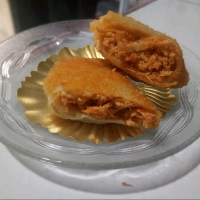 Frozen Food Risoles Ayam Suwir isi 5pcs