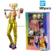 In Stock Bandai Original SHF Birds of Prey DC Harley Quinn Harley Quinn Golden Jumpsuit Model Action Figure Toy Collection Gift