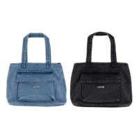 URTHE - กระเป๋ายีนส์ รุ่น BROKEN LOGO POCKET TB DENIM