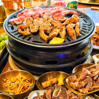 開發票 烤肉燈具 爐具 日式燒烤爐圓形木炭烤爐商用烤肉爐地桌煎肉鍋大排檔烤爐戶外燒烤