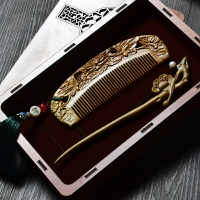 免運 禮盒裝古風檀木梳子 客製化刻字天然綠檀香木雕刻頭皮部梳子粗細齒梳鏡禮盒套裝