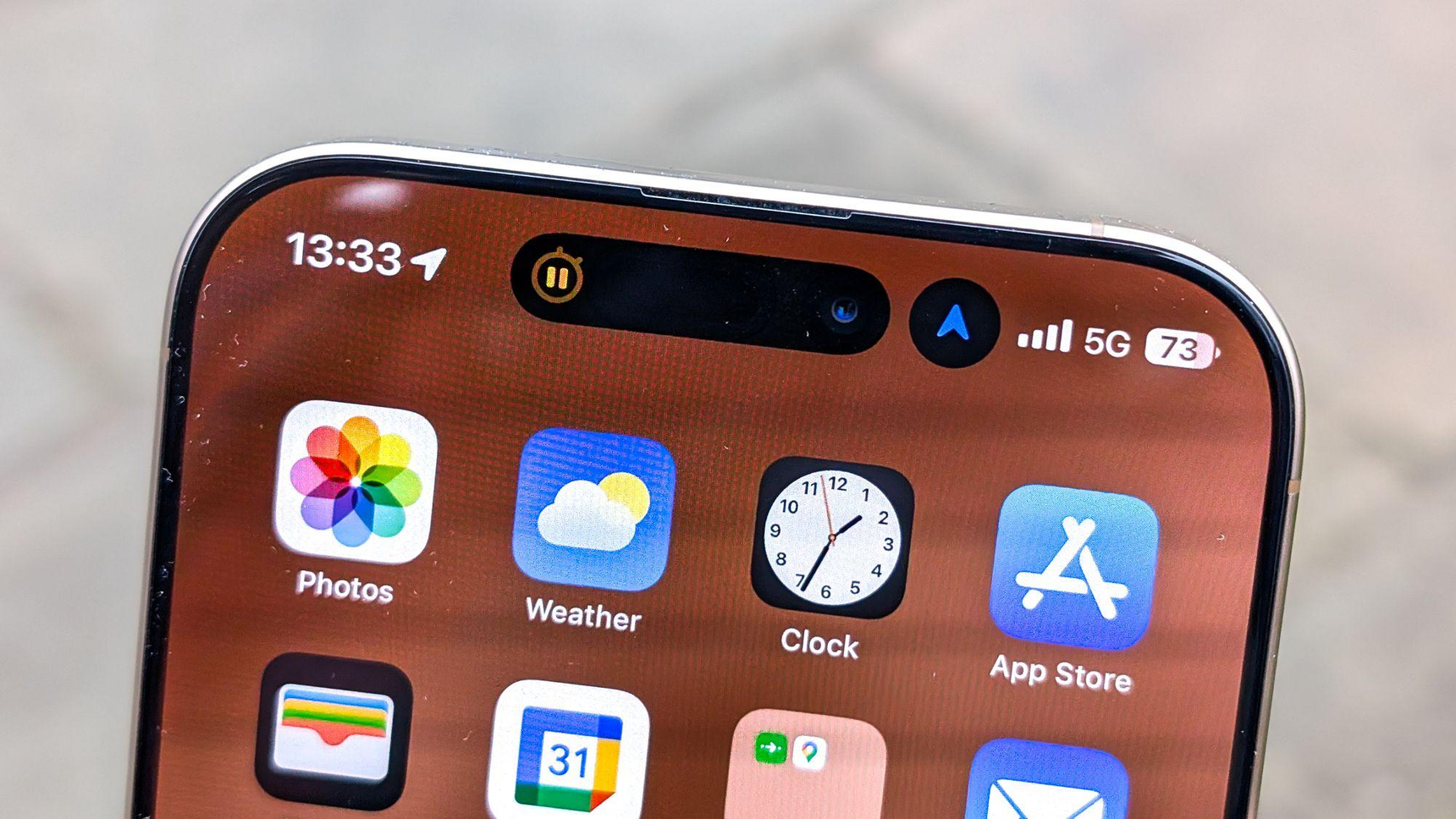 iPhone 18 Pro 動態島大幅縮減 35% 迎來久違的重新設計 — BigGo 財經