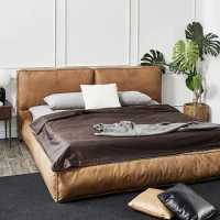 Factory Manufacturing Eider Down Filling Vintage Genuine Leather Bed with Headboard Retro Wooden Upholstered King Bed