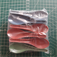 Sendok Bebek Plastik Warna Warni