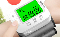 電子血壓計測量儀器家用高精準精度醫療用手腕式中老年高血圧表量