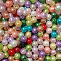 manik manik mutiara sintetis/mutiara berat/mute  Ukuran 4mm harga per 10gr