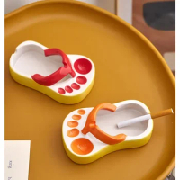 Creative Flip-flops Ashtray Office Decoration Ornaments Smoking Accessories Funny Tabletop Figure Ceramic Crafts Home Decor