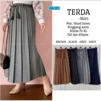 Rok plisket premium ori Rok plisket semi woll formal polos wanita