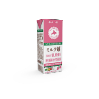 Yotsuba S/Berry Milk Uht 200Ml