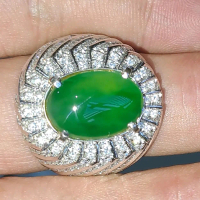 Cincin Giok Pe Chui Grade A dengan Batu Jadeite Hijau Burma Tipe A dan Ring Emas Super +++