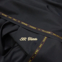 Kain jas, celana semiwool / Kain wool Pierre antonio made in italy