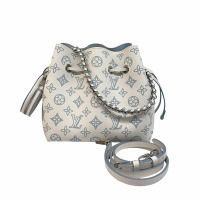 LV展示品 近全新LOUIS VUITTON路易威登 LV M57201Bella鏤空雕花水桶包(冰川藍)