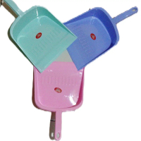 serok sampah / gabah warna bahan plastik