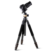 The latest wholesale high quality carbon fiber Q610C camera pirtable light stand tripod pro stand fone o camera stand