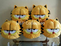 Bantal boneka Garfield