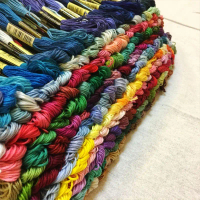 Paket Benang Sulam 447 Warna