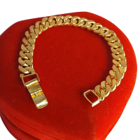gelang replika lapis emas 24 karat berbahan dasar tembaga di lapisi dengan emas 24k di jamin cantik 
