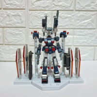 Hangar gundam full armor white