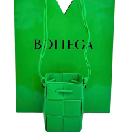 BV BOTTEGA VENETA 經典大編織兩用水桶包(時尚BV綠)