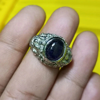 Cincin Batu Permata Natural Blue Sapphire Sim To Royal Blue Safir Afrika Oval Cabochon Dim. 10x8x4,5