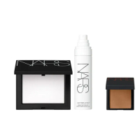 【NARS】持久定妝雙星組(幻彩蜜粉餅/超持久亮顏定妝噴霧)