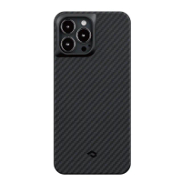 【PITAKA】iPhone13 6.1吋 航太纖維磁吸軍規手機殼 經典黑灰(TPU全新專利融合技術)