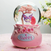 Snowball Kuromi Moon Kotak Musik Kuromi Lampu Tidur Bola Kristal Salju BERPUTAR OTOMATIS Pajangan Fi