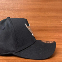 Topi Baseball Premium Banteng Hitam Besi Silver