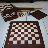 PAPAN CATUR LIPAT 4 BAHAN MULTIPLEK UK. 50X50cm (PAPAN SAJA)