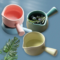 Ceramic mini milk jug with handle, coffee utensil, cream cup, household sauce and gravy bowl, solid 