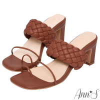 (季末換季出清)Ann’S立體編織套指夾腳方頭扁跟涼拖鞋-棕(版型偏小)