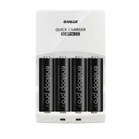 【Panasonic國際牌ENELOOP】高容量充電電池組(搭配智慧型充電器+4號4入)