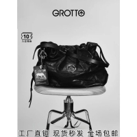 GROTTO Arrow Trash Bag Series Commuter Large Capacity Wrinkled Single Shoulder Crossbody Underarm Ba