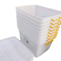 thùng nhựa Việt nhật  có bánh xe và nắp đậy. sai từ 30lit, 55lit, 75lit, 85lit, 90lit