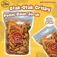 250 gram - OTAK-OTAK KERING CRISPY VIRAL PEDAS DAUN JERUK by.DICEMILIN AJA Food AND SNACK Keripik