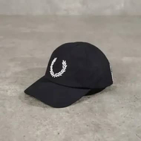 Topi FRED PERRY LOGO BIG WHITE BLACK CAP 100% ORIGINAL - OS ADJUST