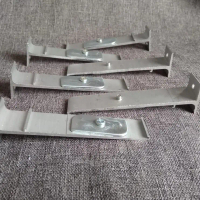 Kaki double rell alumunium kotak / Bracket rel besi  Gorden