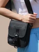กระเป๋าสะพาย Unisex รุ่น B3310 สีดำ