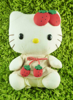 【震撼精品百貨】Hello Kitty 凱蒂貓~KITTY絨毛娃娃-環保草莓造型-M