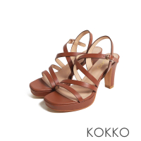 【KOKKO 集團】精緻女人柔軟羊皮防水台高跟涼鞋(深咖色)