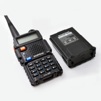 【寶峰】雙頻無線對講機TYPE-C充電(UV-5R 3800mAh厚電池)