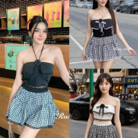 ชุดเซต 2 ชิ้น  เกาะอกแ +กระโปรง ลายสก๊อต งานสวย ตรงปก ไม่จกตา งับบบ ️เสื้อแถมเข็มกลัด ดอกไม้    มี 3