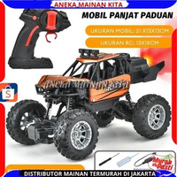 LC - Mobil Remote Control Spray Mobil Mobilan Offroad Alloy Climbing Car RC Rock Crawler Dengan Efek