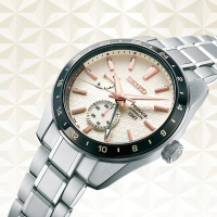 【SEIKO 精工】PRESAGE GMT新銳麻葉家紋機械錶-米x銀/42.2mm(SPB273J1/6R64-00G0S)