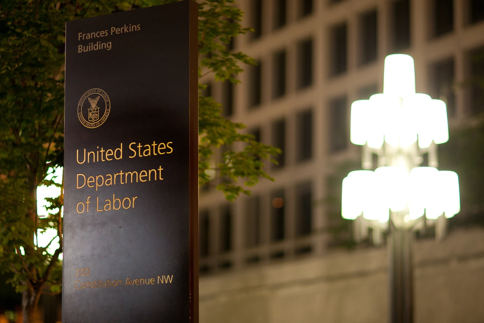 U.S. September CPI Rises 3.7%, Topping Estimates… Bitcoin Retreats to ...