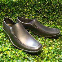 Black splasher shoes hotsell
