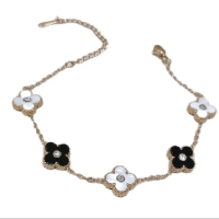 gelang bunga clover titanium anti karat Perempuan/gelang titanium perempuan anti karat