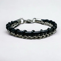 Gelang tangan titanium kombinasi kulit untuk pria keren kode 027