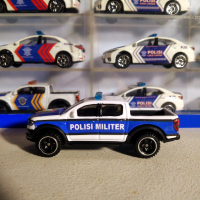 MINIATUR DIECAST SKALA 1/64 HOTWHEELS FORD RANGER RAPTOR CUSTOM MOBIL POMAD POLISI MILITER AD