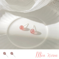 【MISS KOREA】韓國設計925銀針招桃花草莓晶天然石圓珠造型耳釘(925銀針耳釘 草莓晶耳釘)